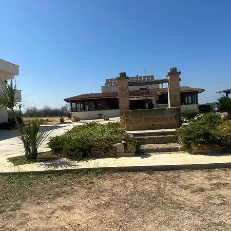 Agriturismo La Crianza Farm stay Squinzano